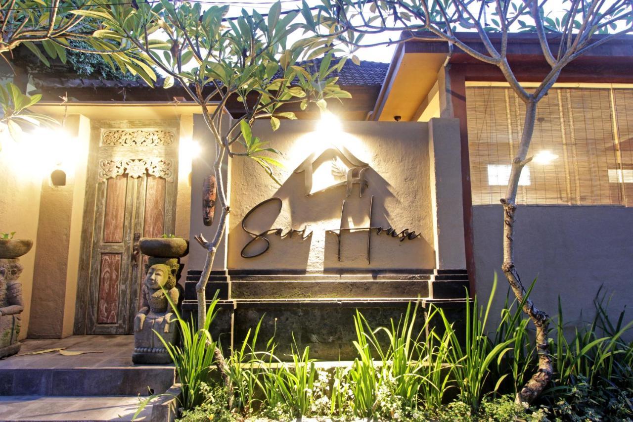 Sari House Ubud - Balinese Style Homestay Екстер'єр фото